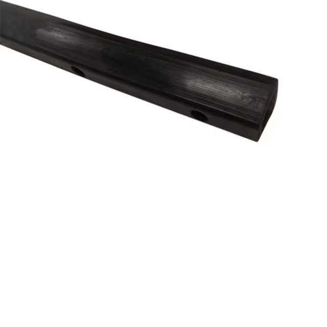 (image for) Horse-Stock Trailer Square Pre-Drilled Rubber Bumper 4" X 96'' Dexter/Redneck #SD4-96